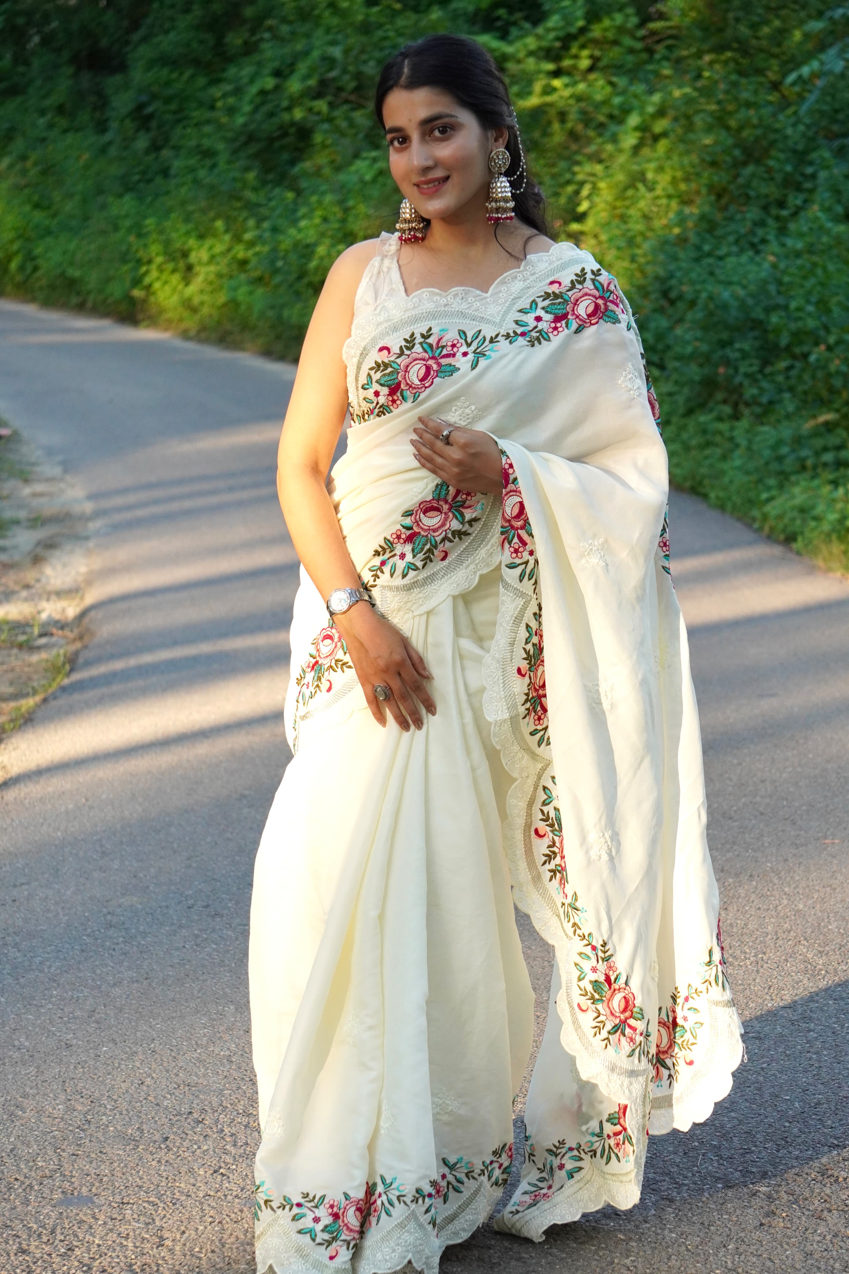 New Designer White Pure Tussar Silk Saree in a Solid color with embroidery viscos thread work in saree