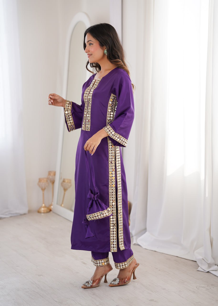 Mirror Work Kurti Set with Batwa