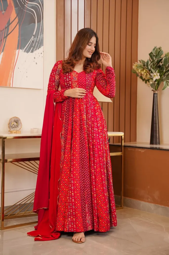 Phenomenal Red Anarkali Set