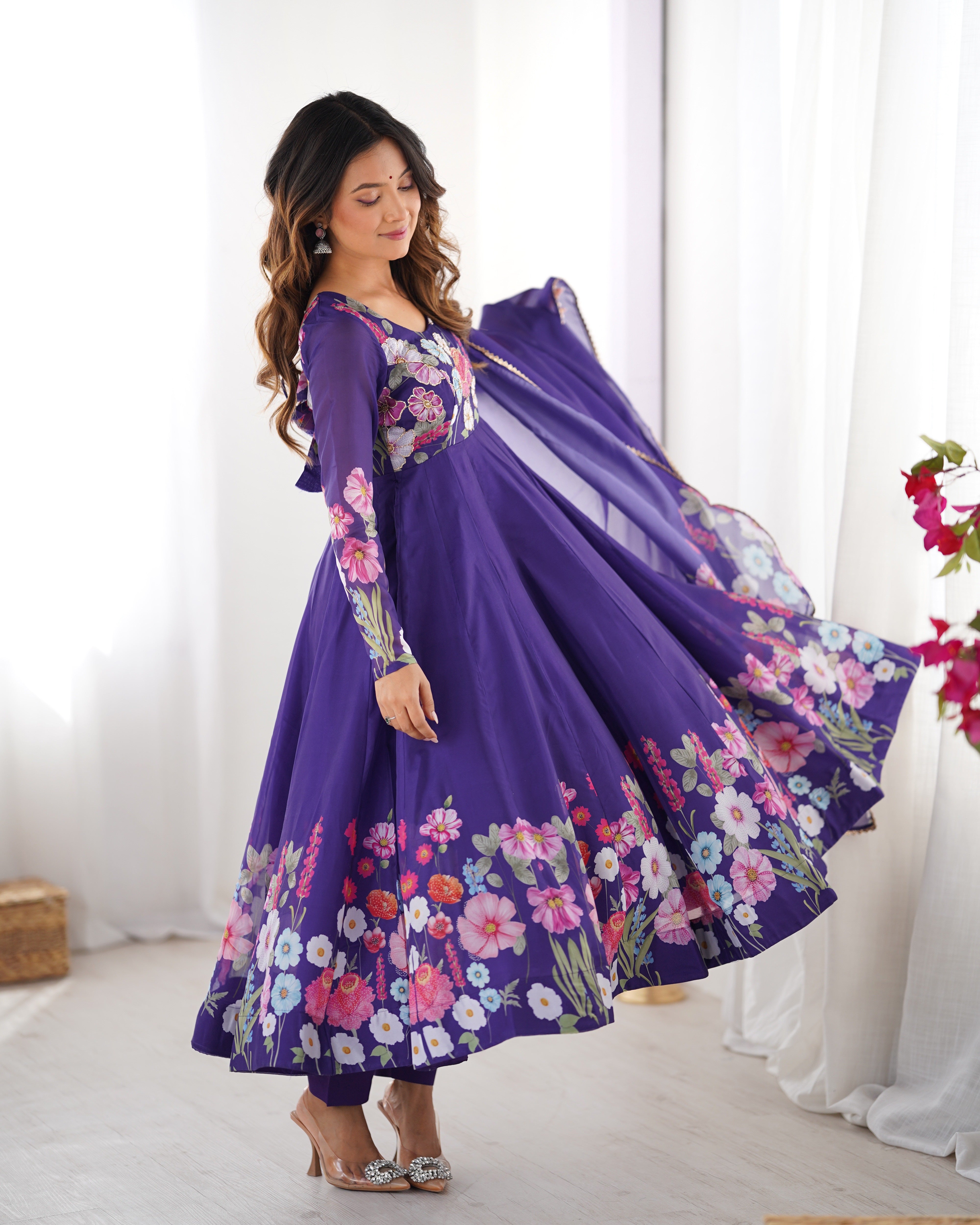 Premium Organza Silk Anarkali Set – 4 Mtr Flair with Gota Patti Dupatta & Cotton Pant