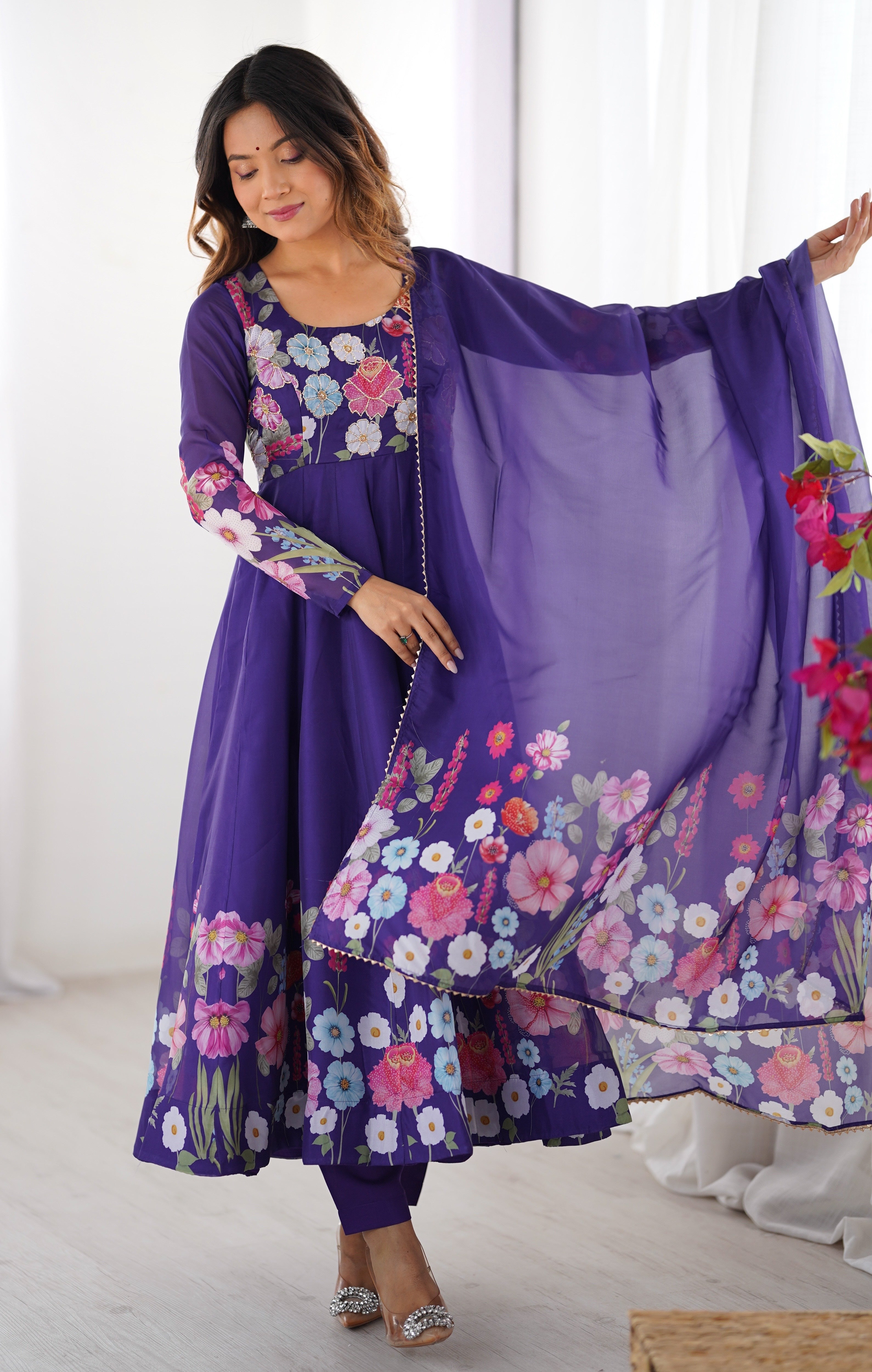 Premium Organza Silk Anarkali Set – 4 Mtr Flair with Gota Patti Dupatta & Cotton Pant