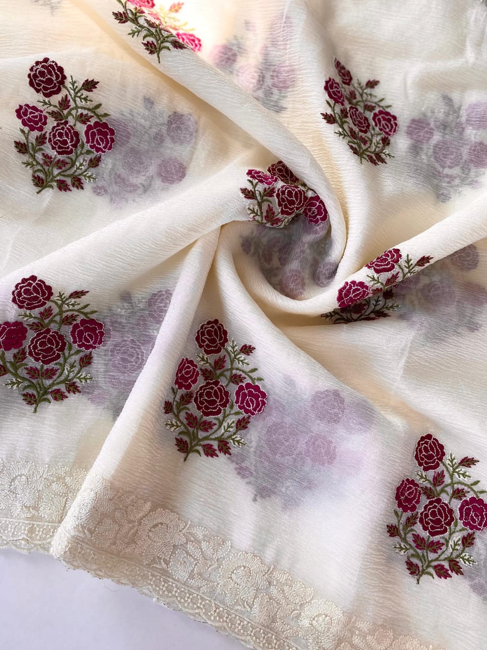 New Arrival White Designer Pure Crush Georgette Chiffon Saree