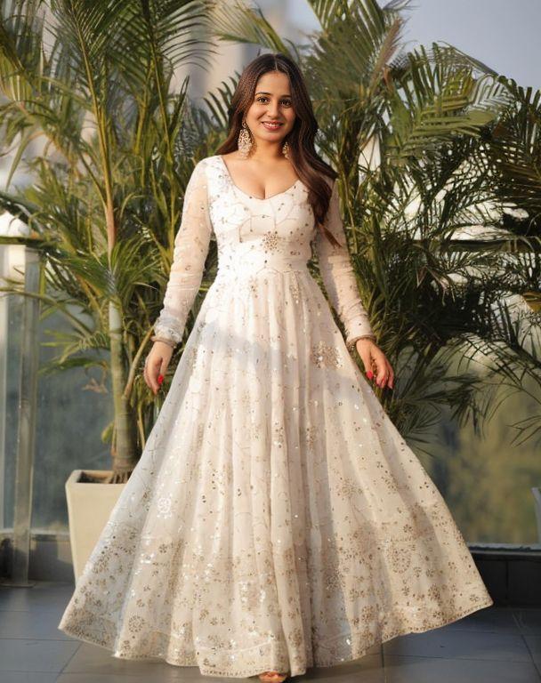 Beautiful White Partywear Anarkali Suit