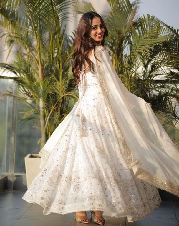 Beautiful White Partywear Anarkali Suit