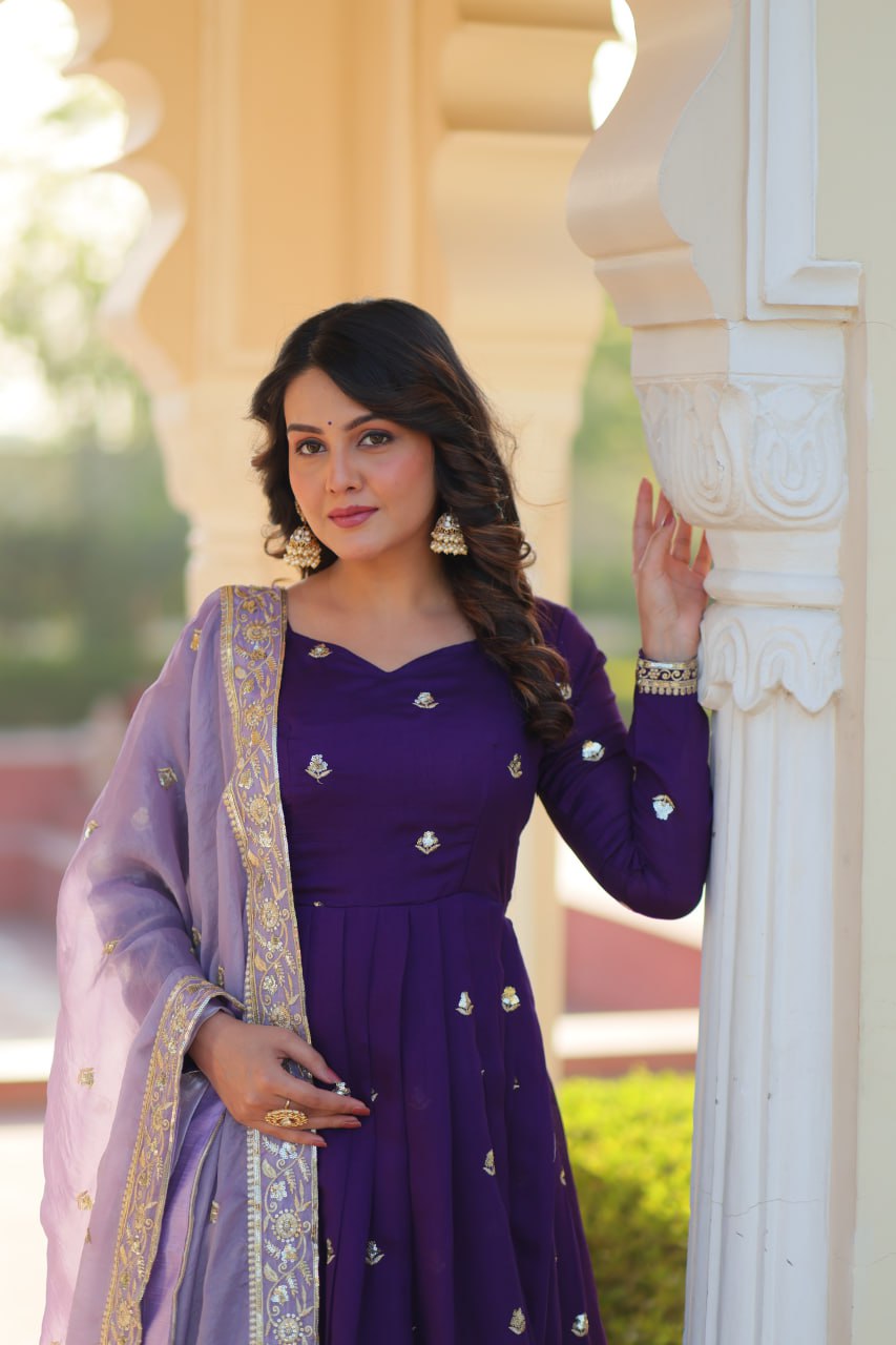 Premioum Designer Star Georgette Anarkali Set With Dupatta