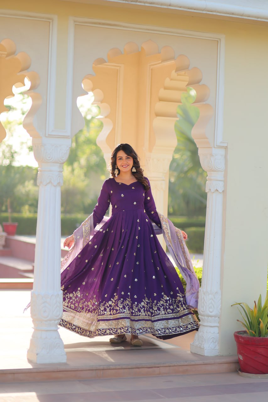 Premioum Designer Star Georgette Anarkali Set With Dupatta