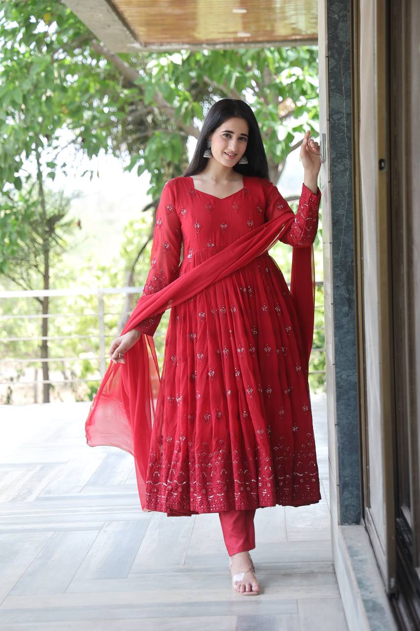 Luxuriant Red Anarkali Suit Set