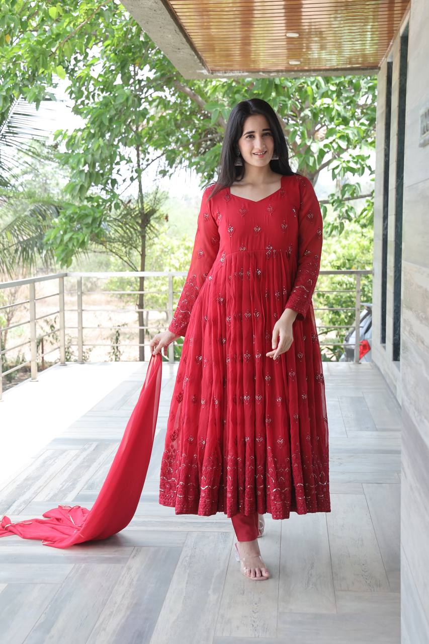 Luxuriant Red Anarkali Suit Set