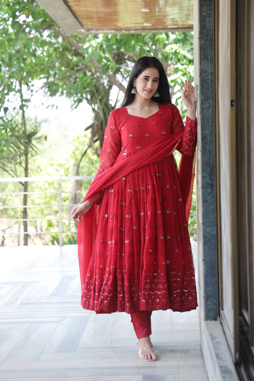 Luxuriant Red Anarkali Suit Set