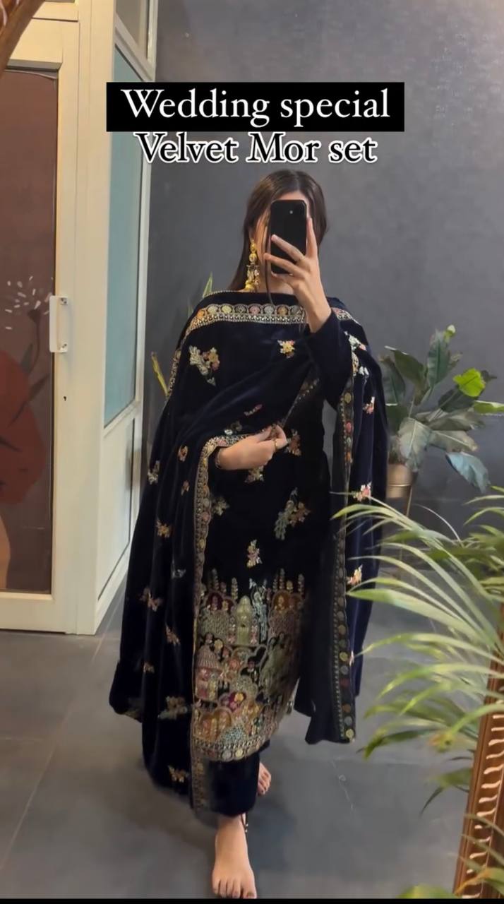 New Designer Velvet Pecock Suit